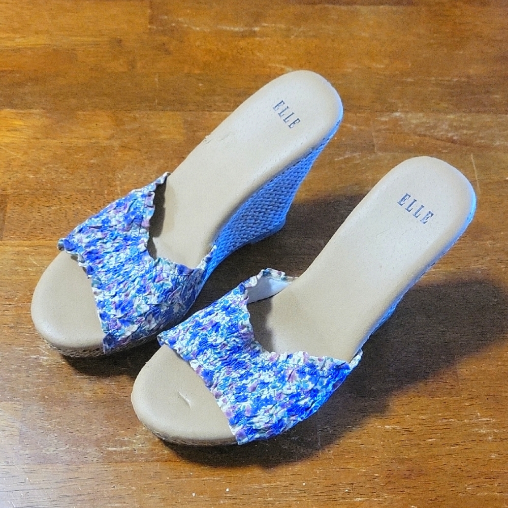 Elle Women's Blue Wedge Sandals